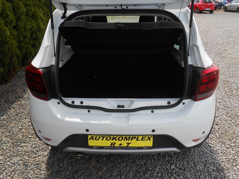 Dacia Sandero STEPWAY,NAVI,KAMERA,LED! - fotka 24 z 44