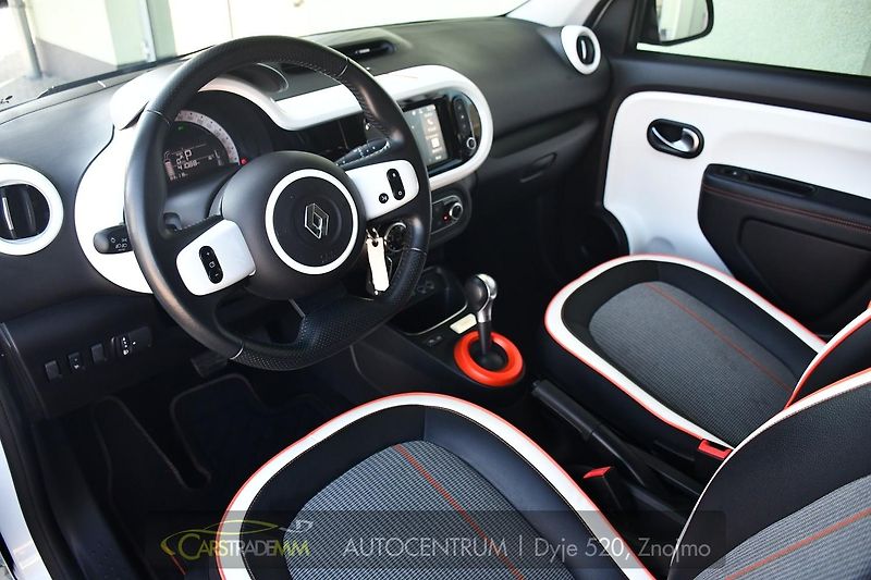 Renault Twingo ZE VIBES VÝHŘEV - fotka 9 z 55