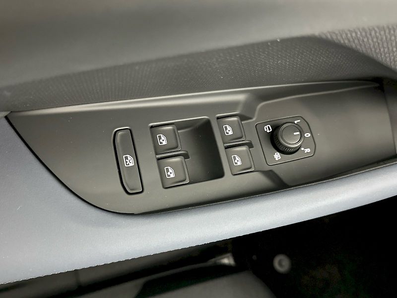 Cupra Terramar (2026) VZ 2.0 TSI 195kW 4x4 DSG - fotka 28 z 33