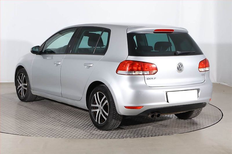Volkswagen Golf (2009) 2.0 TDI, Serv.kniha, po STK - fotka 4 z 18