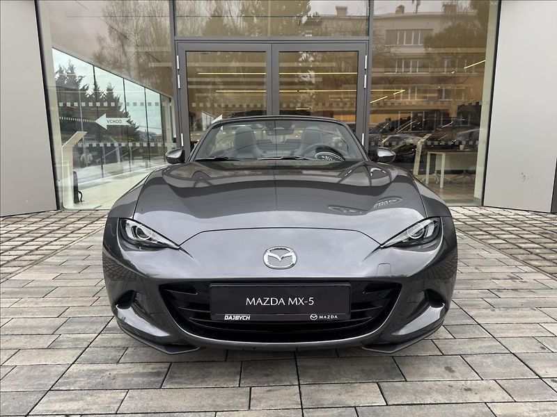 Mazda MX-5 (2025) 1,5 132ps 6MT RWD Exlusive-Lin - fotka 4 z 11