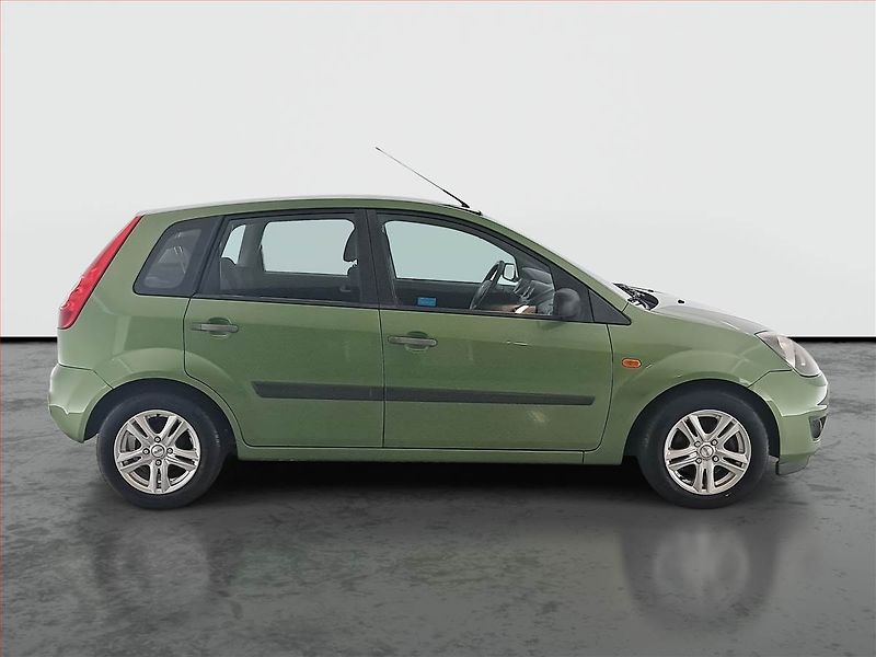 Ford Fiesta (2006) 1.3 i, nová STK, jezdí výborně - fotka 6 z 16