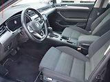 Volkswagen Passat (2019) 2.0TDi, DSG, LED, navi - náhled 9