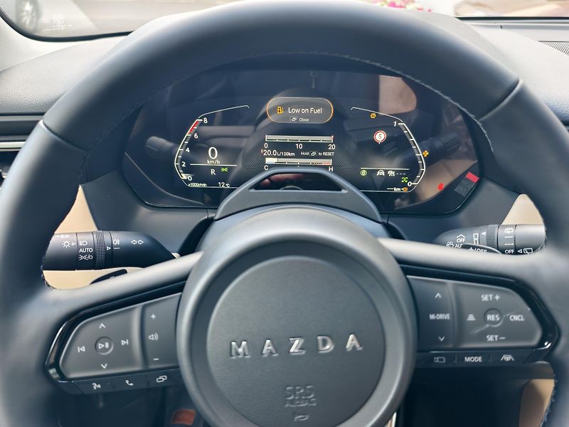 Mazda CX-5 (2026) 2.5i HOMURA 4x4AWD, SKLADEM - fotka 14 z 17