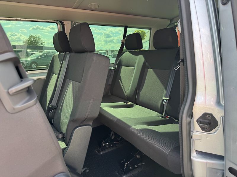 Volkswagen Transporter (2022) LR 2.0 TDI 103kW 4Motion - fotka 17 z 34