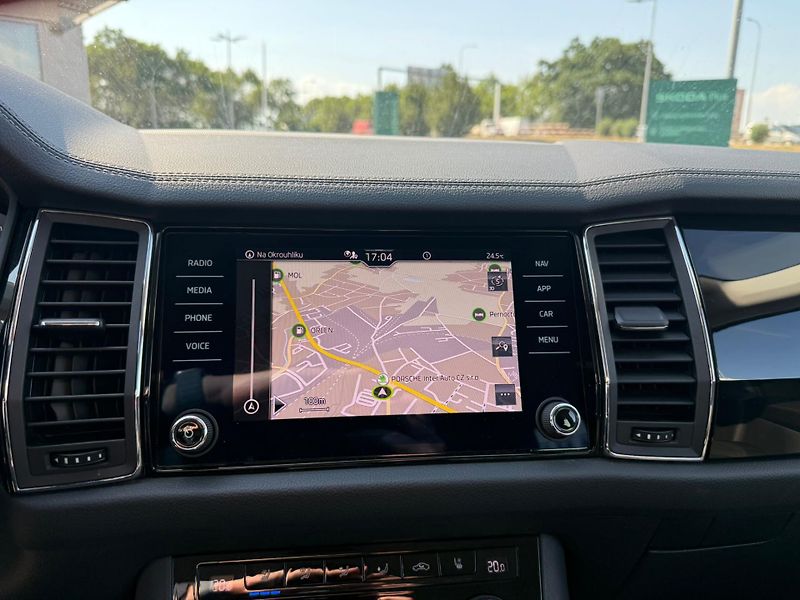 Škoda Kodiaq L&K 2.0 TDI 110 kW DSG - fotka 13 z 26