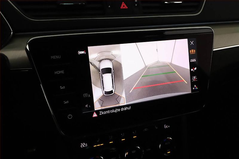 Škoda Superb (2020) Laurin&Klement iV 1.4 TSI PHEV - fotka 10 z 22