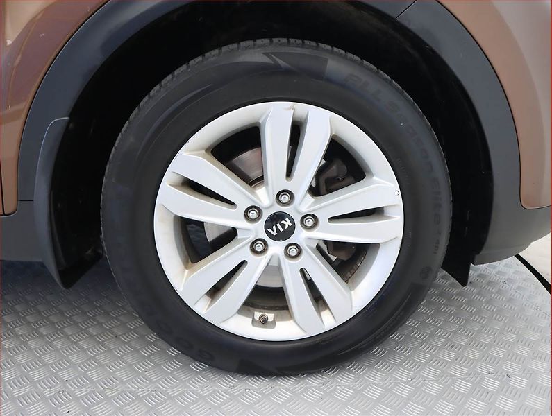 Kia Sportage (2017) 1.7 CRDi, Automat, Serv.kniha - fotka 15 z 20