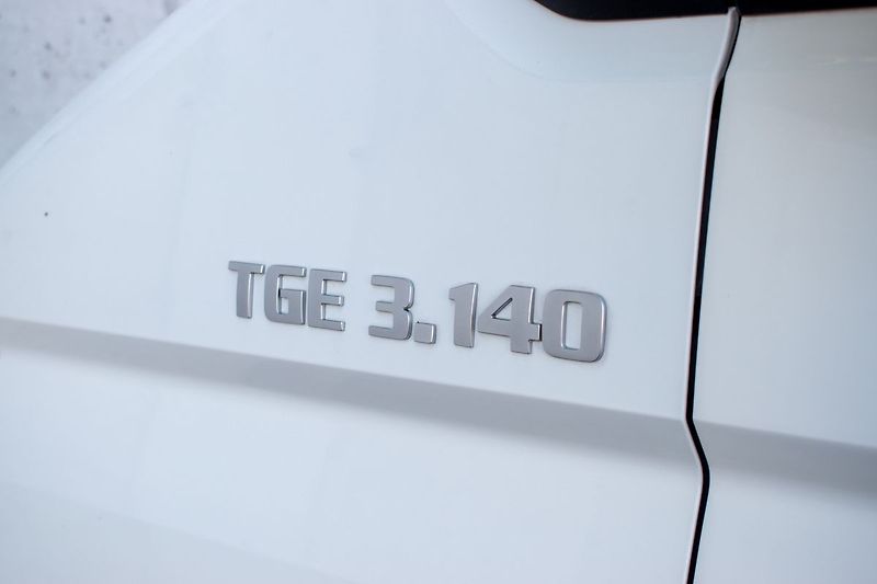 MAN TGE 2.0TDI*L2H2*56t.KM*DPH*CARPLAY - fotka 24 z 28