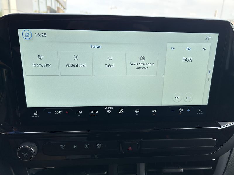 Ford Tourneo Custom Titanium L1 2.0 EcoBlue 110 kW - fotka 23 z 29