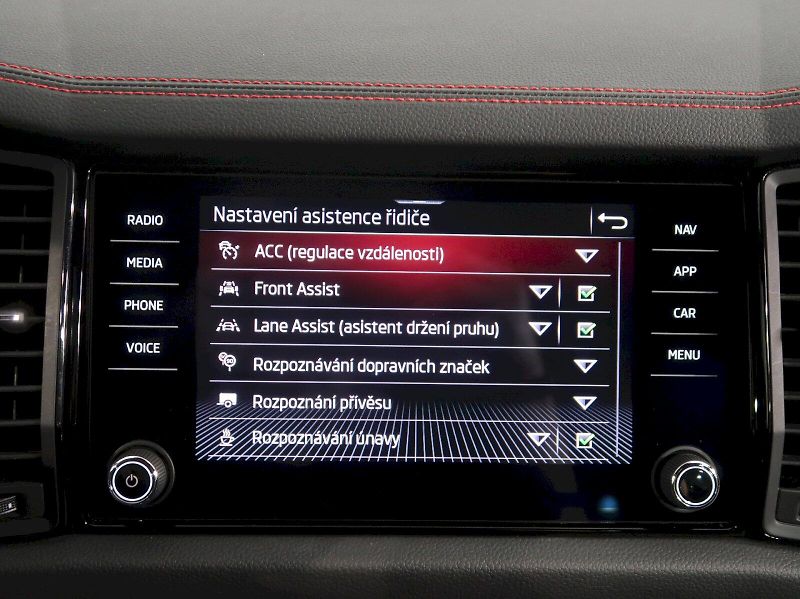 Škoda Kodiaq (2024) RS 2.0TSI 180KW 4x4 DSG TAŽNÉ - fotka 31 z 47