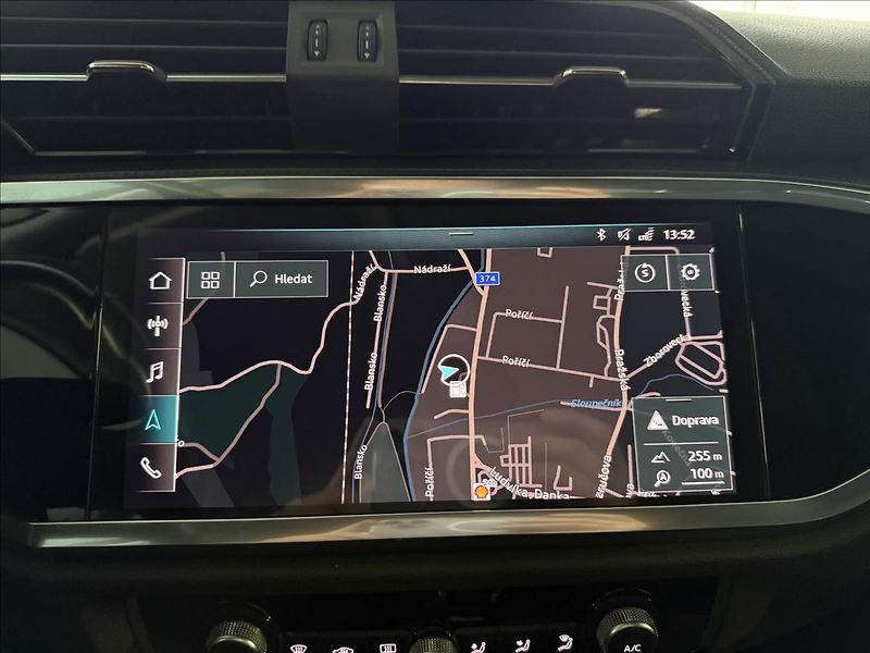 Audi Q3 2,0   35TDI.DPH.SERVISKA.VIRTU - fotka 16 z 24