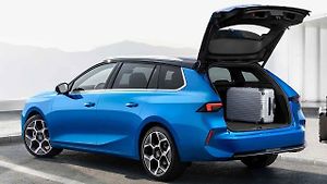 Opel Astra Sports Tourer nabízí velký prostor a slušné jízdní vlastnosti za dobrou cenu.