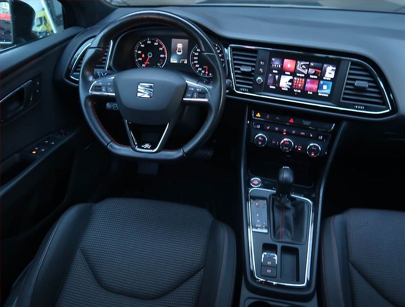 Seat Leon (2018) 1.4 TSI, Automat, Kůže, Navi - fotka 7 z 22