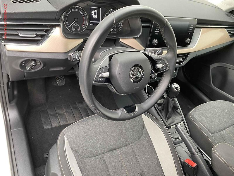 Škoda Scala (2023) 1.0 TSi, 2.maj,ČR, Style - fotka 13 z 18