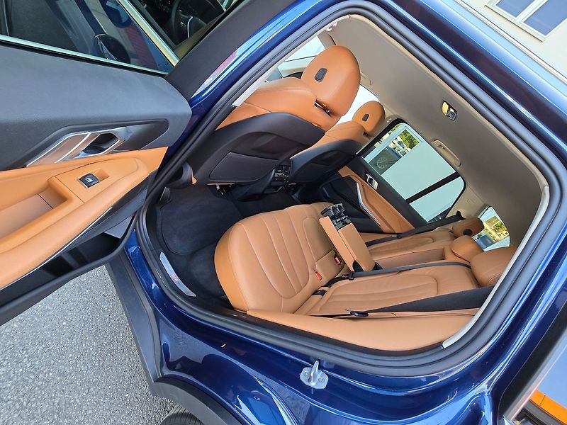 BMW X5 xDrive45e 290kW VIRTUAL KŮŽE - fotka 12 z 40