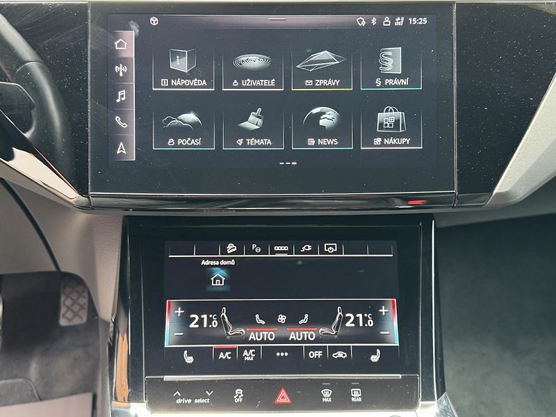 Audi e-tron E-TRON-300KW-SPORTBACK-R21 - fotka 22 z 34