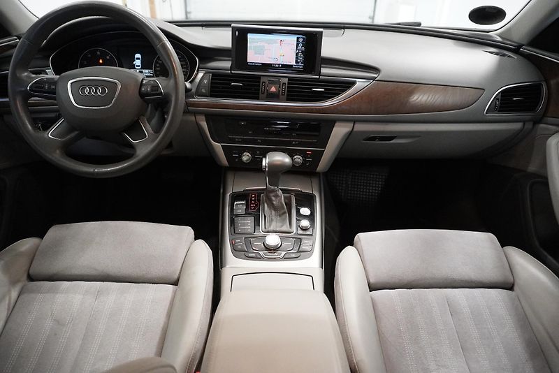 Audi A6 2.8 FSi AUTOMAT - fotka 19 z 26