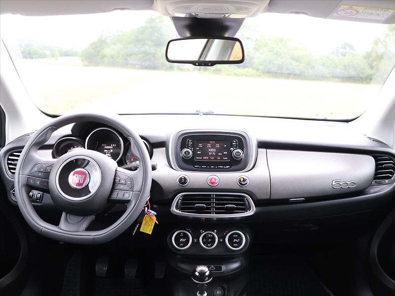 Fiat 500X 2,0 MJet 103kW 4x4 Aut.klima - fotka 27 z 35