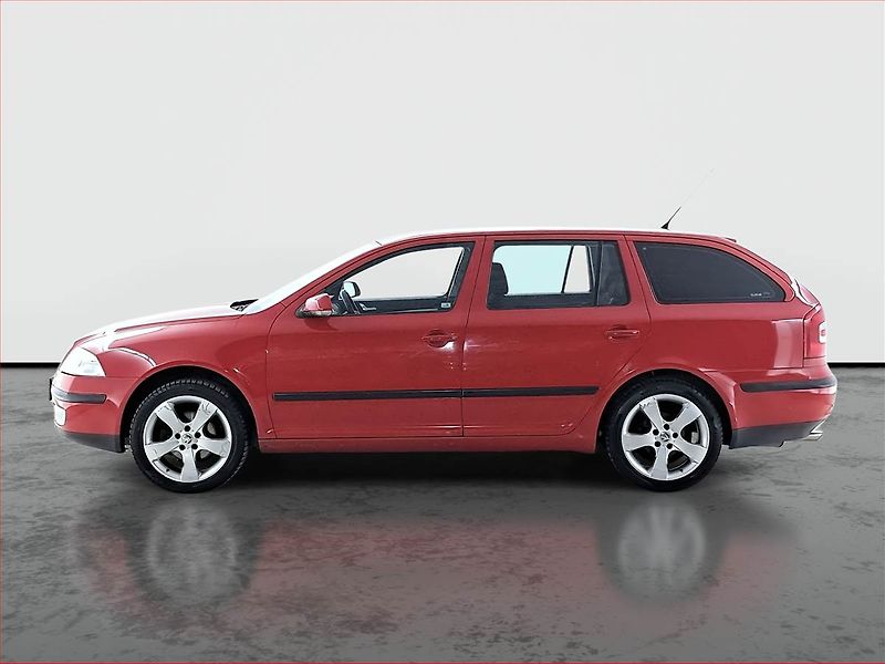 Škoda Octavia (2008) 1.6, po STK, rezervace - fotka 3 z 16