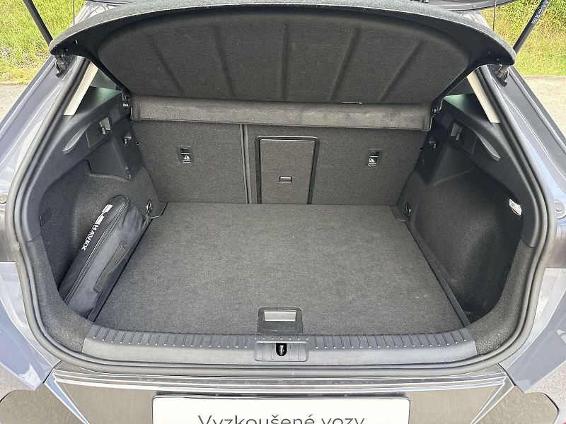Cupra Formentor (2024) 1.5 TSI DSG - fotka 28 z 29
