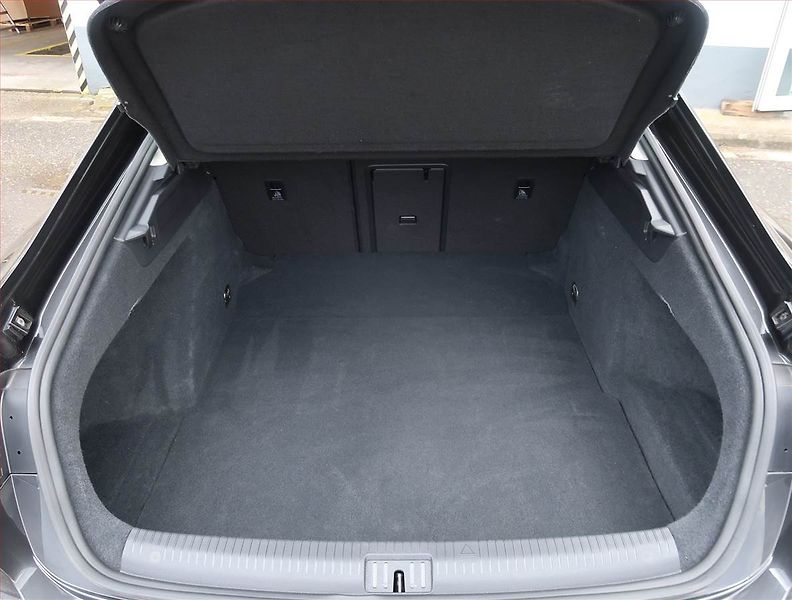 Volkswagen Arteon (2021) Elegance 2.0 TDI - fotka 14 z 27