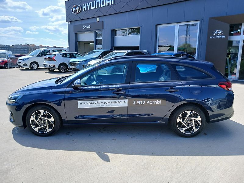 Hyundai i30 1,0 T-GDI DCT - fotka 4 z 18