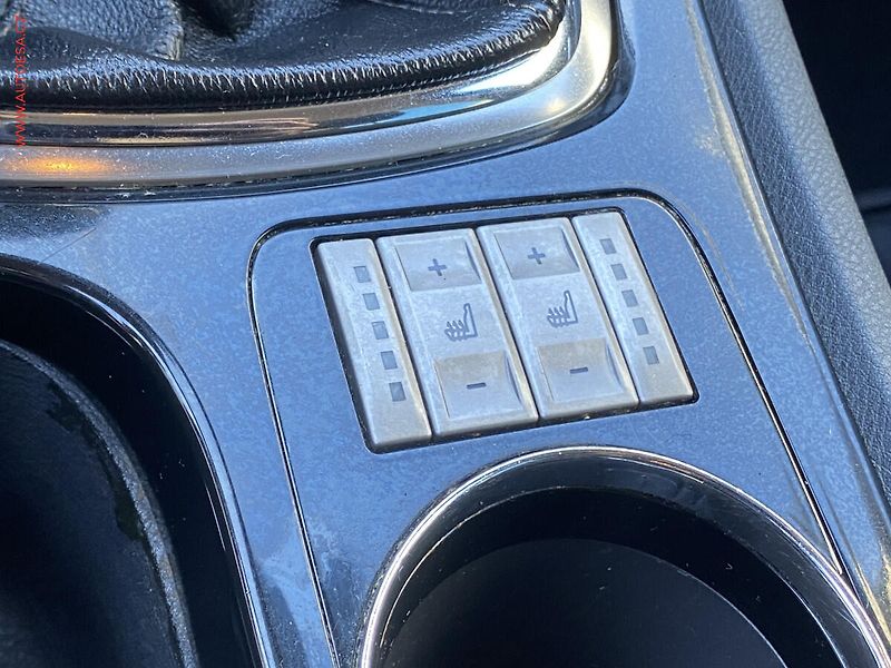 Ford Mondeo (2008) 2.0 TDCi, AC, TZ, park.asist - fotka 13 z 17