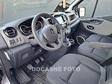 Renault Trafic (2018) 1.6dCi 6míst, AC, navi - náhled 2