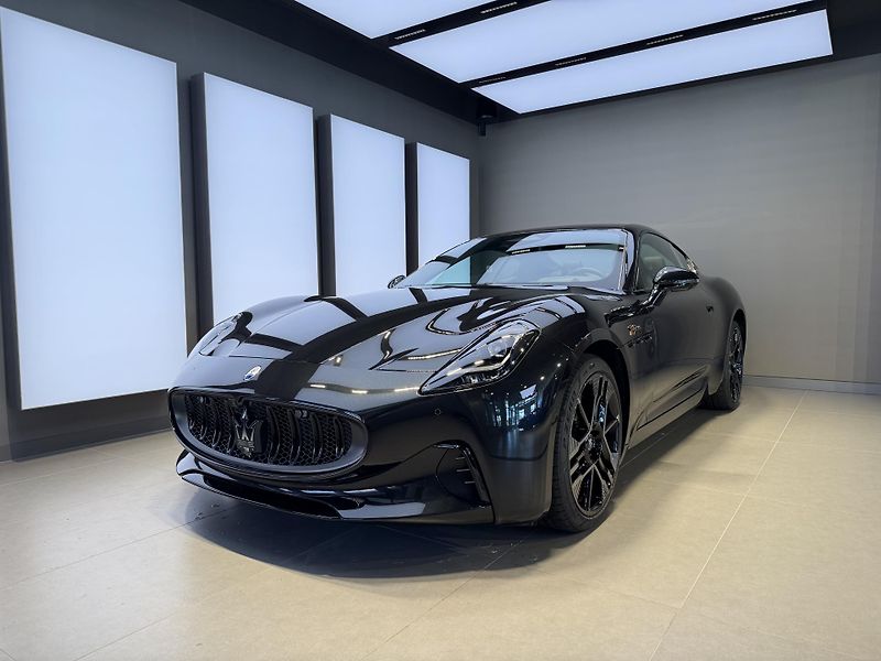 Maserati GranTurismo (2024) Folgore  - fotografie inzerátu