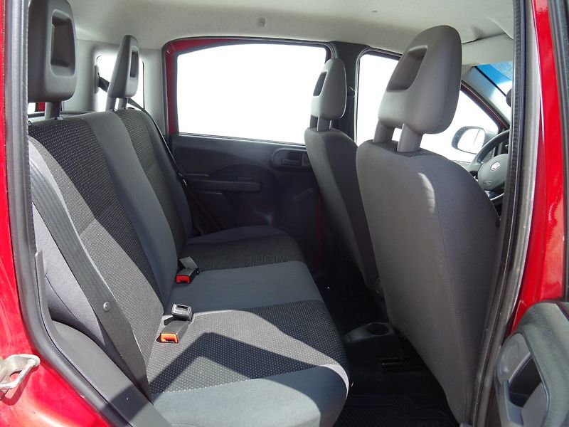 Fiat Panda (2010) 1.1i,NovéČR,s.kniha - fotka 17 z 19