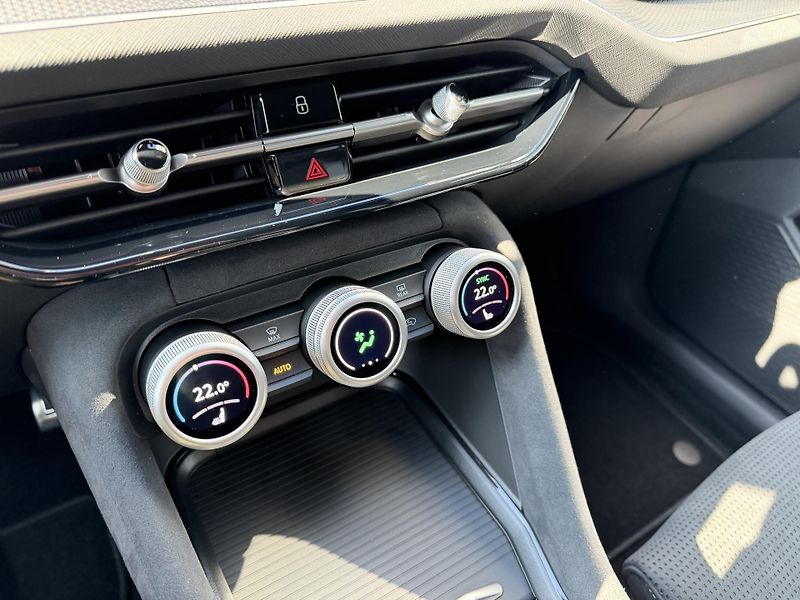 Škoda Kodiaq (2026) 2.0TDI 142kW 4X4 SPORT R19 CZ! - fotka 42 z 46