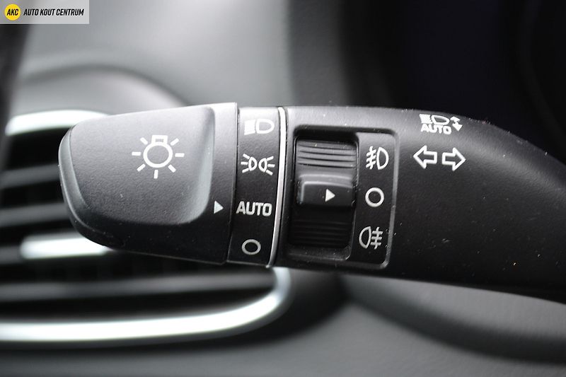 Hyundai i30 1.0T-GDI COMFORT ALU16 - fotka 31 z 48