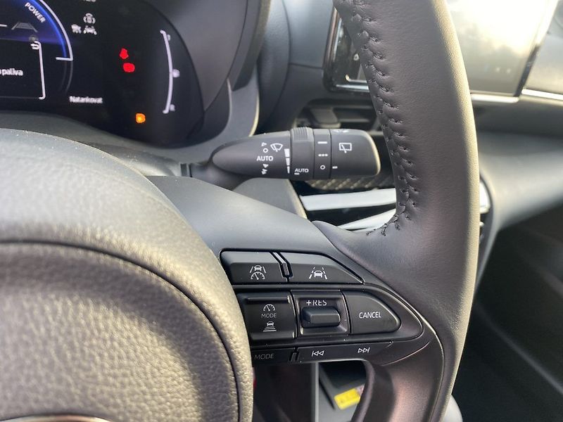 Toyota Yaris Cross 1.5 Hybrid 116 2x4 Comfort - fotka 21 z 25