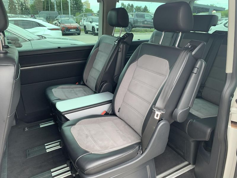 Volkswagen Multivan HIGHLINE 2.0 TDI 4x4 146kW - fotka 6 z 33