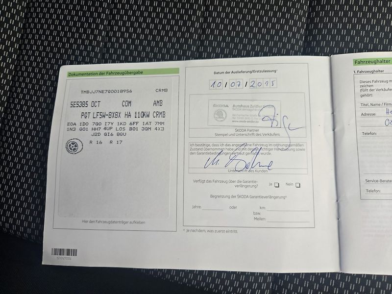 Škoda Octavia (2015) 2.0 TDI TOP Serviska - fotka 18 z 20