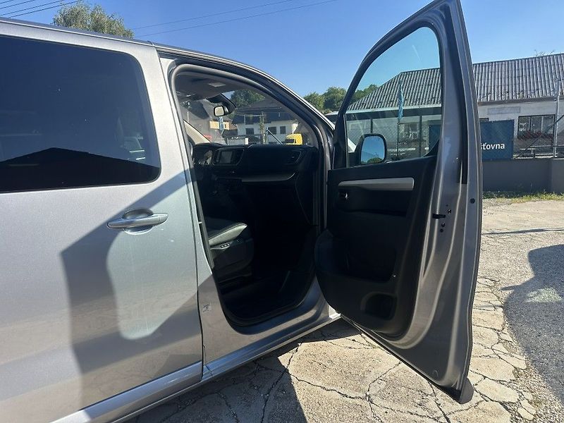Toyota ProAce Verso L2 VIP 8míst 130kW - fotka 28 z 28