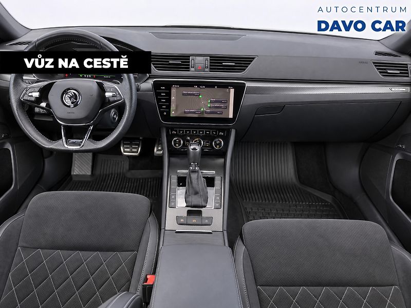 Škoda Superb 1,5 TSI 110kW Sportline DSG CZ - fotka 3 z 10