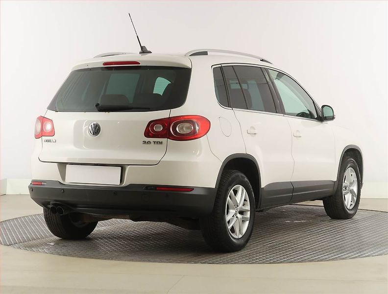 Volkswagen Tiguan (2009) 2.0 TDI, 4X4, Automat, Navi - fotka 5 z 22