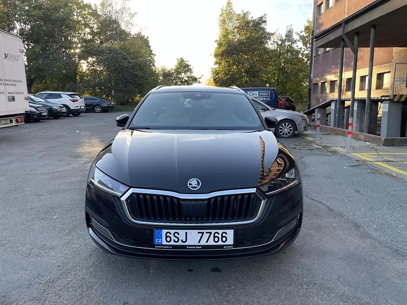 Škoda Octavia (2021) 2.0 TDi Style M6 TOP LED - fotka 2 z 14