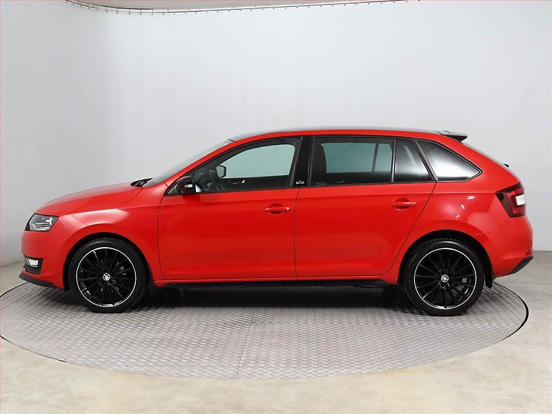 Škoda Rapid (2018) Spaceback 1.0 TSI, Tempomat - fotka 3 z 16