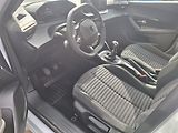 Peugeot 2008 (2026) STYLE 1.2 TURBO 100k MAN6 - náhled 10