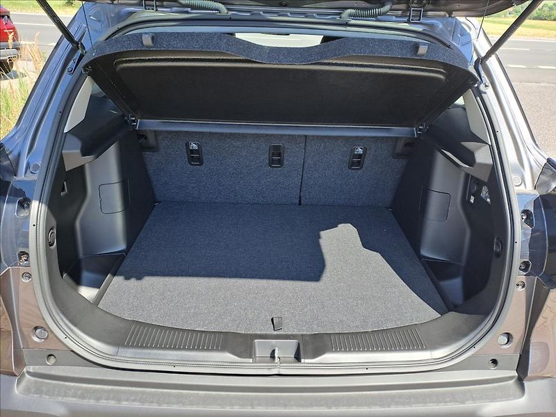 Suzuki S-Cross (2026) 1,4 Elegance AllGrip - fotka 16 z 17