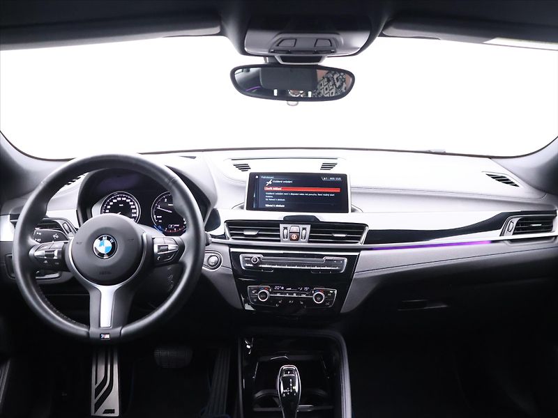 BMW X2 2,0 20xD 140kW Aut. CZ M-Sport - fotka 28 z 36