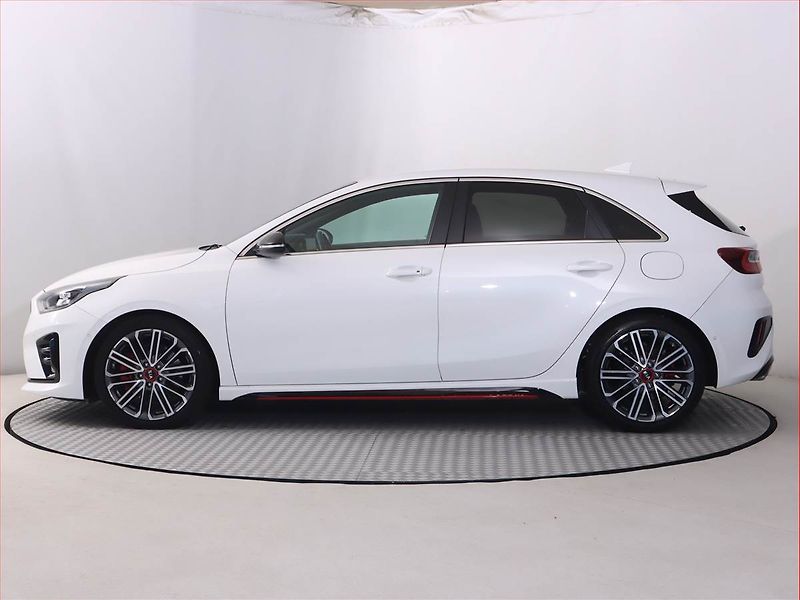 Kia Ceed (2019) GT Line 1.6 T-GDI GT, Automat - fotka 3 z 24