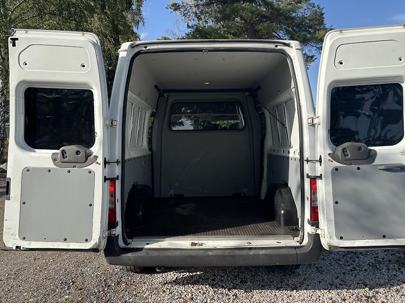 Ford Transit 350 L3H2 TREND 6 MÍST - fotka 28 z 41