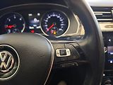 Volkswagen Passat (2017) 2.0 TDi Highline ACC Manuál - náhled 20