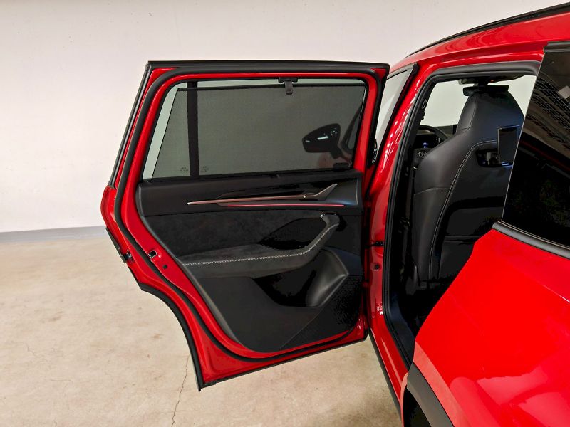 Škoda Kodiaq (2024) iV 1.5 TSI 150 kW DSG Sportlin - fotka 22 z 30