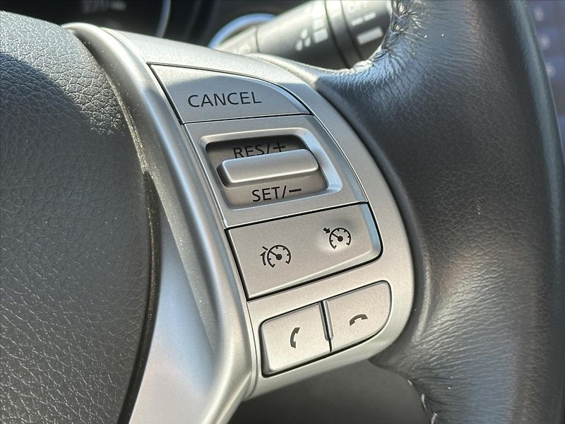 Nissan X-Trail 1,6 dCi 96kw 4WD Kůže Panorama - fotka 24 z 39
