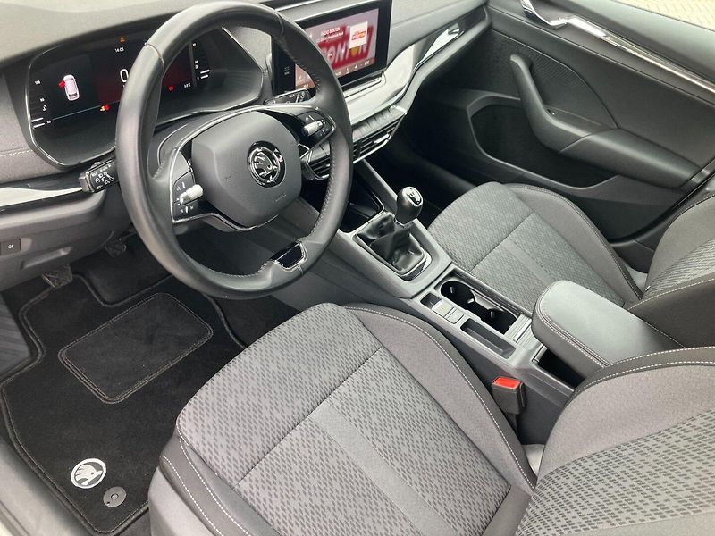 Škoda Octavia (2023) 2.0TDI STYLE EL.TZ NOVÉ CZ - fotka 25 z 34